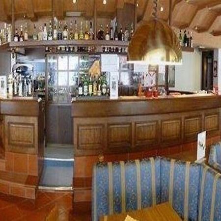 Hotel Ferre 리비뇨 외부 사진
